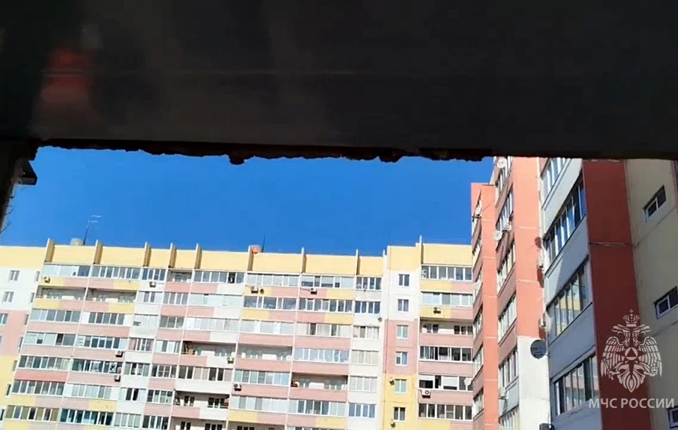 На месте ЧП работают 30 человек и 11 единиц техники.
