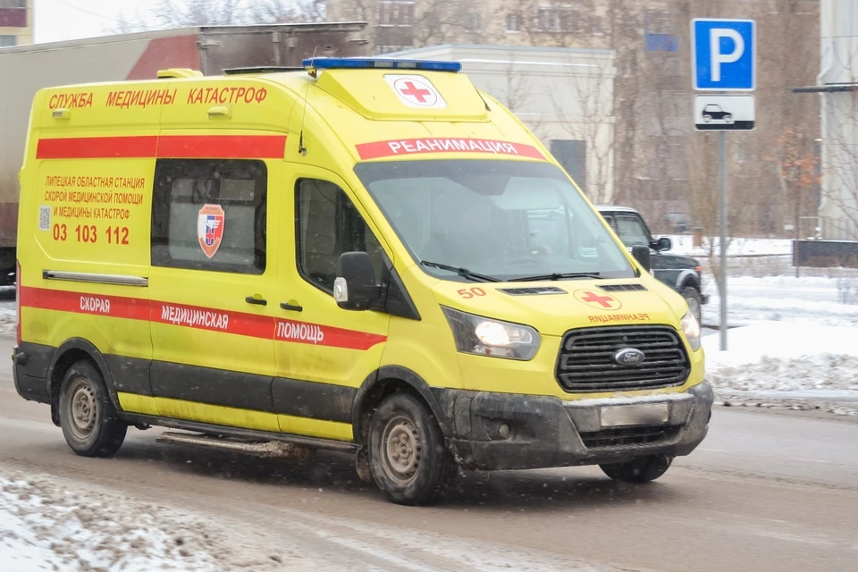 Девочку готовят к операции
