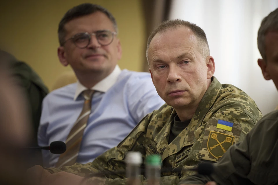 Депутат Рады Гончаренко* заявил, что отставки главкома ВСУ Сырского нет в планах