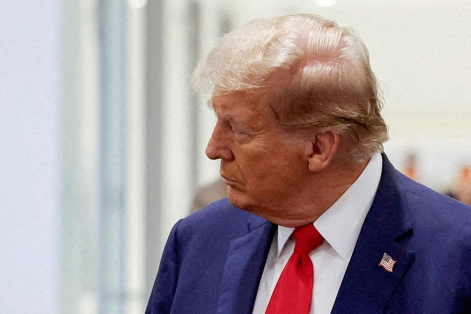 Трамп ранее угрожал России ужесточением санкции, если Москва не согласится на временное перемирие