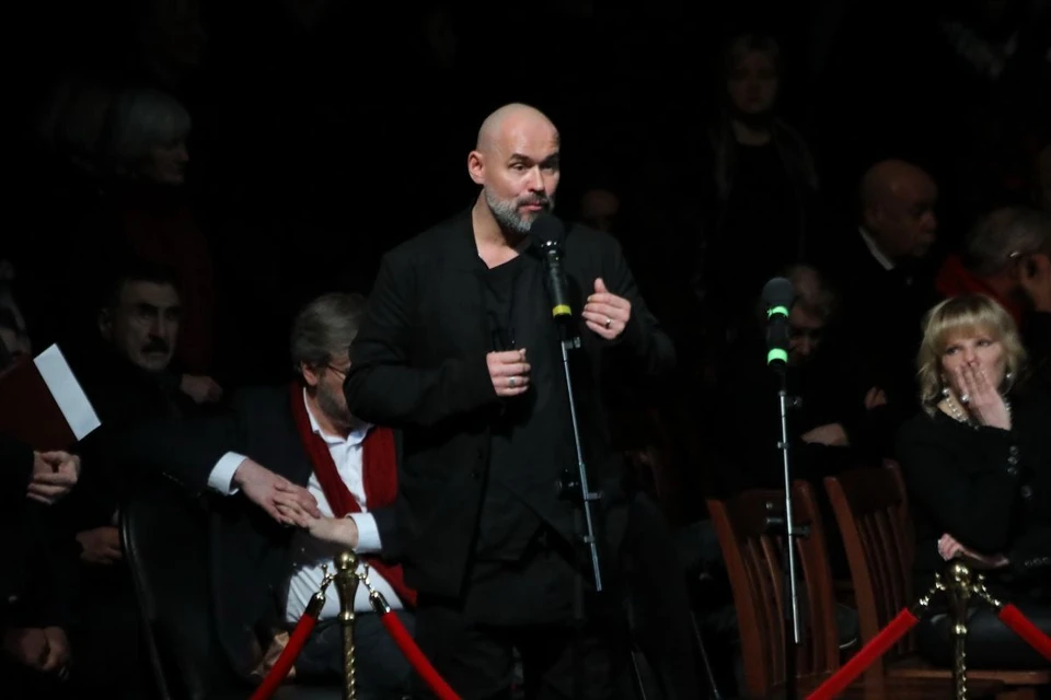 Максим Аверин