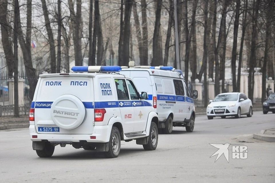 Силовики задержали пару с веществом, похожим на наркотики