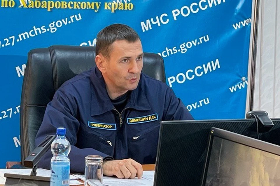 Дмитрий Демешин дал месяц на бетонирование порога дамбы в Хабаровске