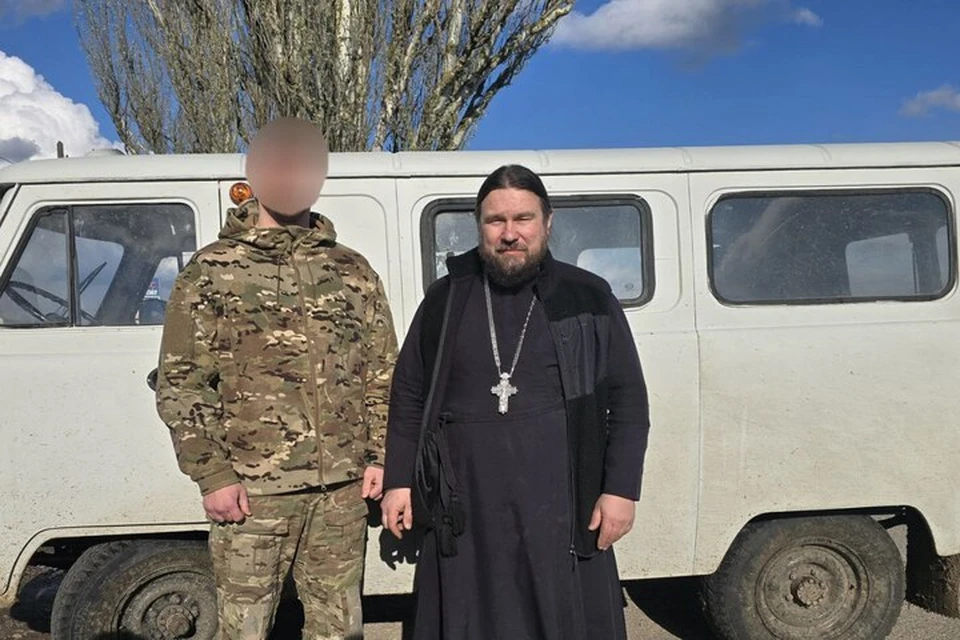 Машину передали крымчане бойцам на Днепре. Фото: Специальный гуманитарный центр Крымской митрополии