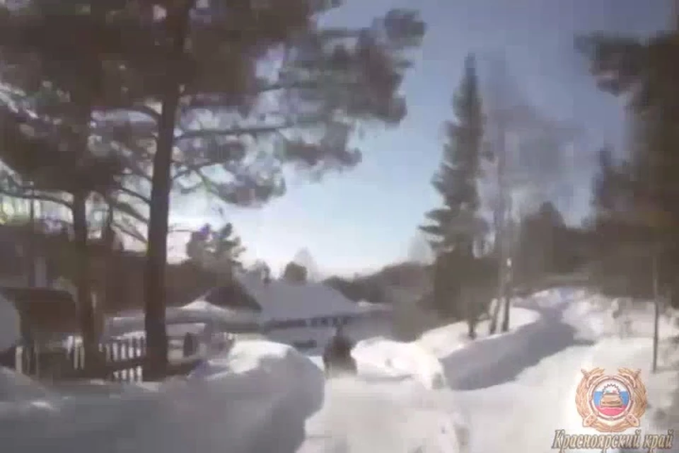 На севере Красноярского края догнали пьяного самоходчика. Стоп-кадр видео