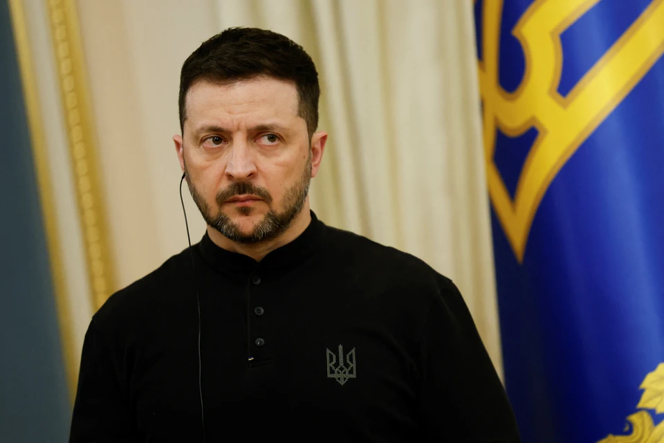 Зеленский заявил, что для завершения украинского кризиса необходима стабильная и достаточная оборонная поддержка страны