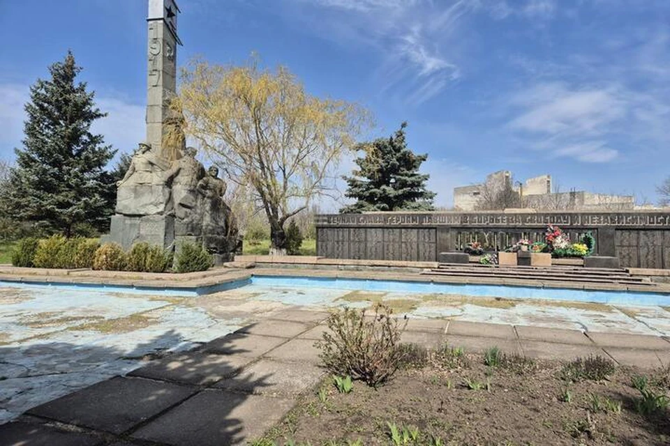 Бассейн готовятся восстановить перед мемориалом в Верхнем Рогачике. Фото: администрация Херсонской области