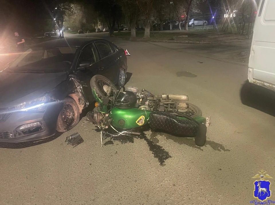 Мотоциклист в аварии получил травмы, ему назначили стационарное лечение