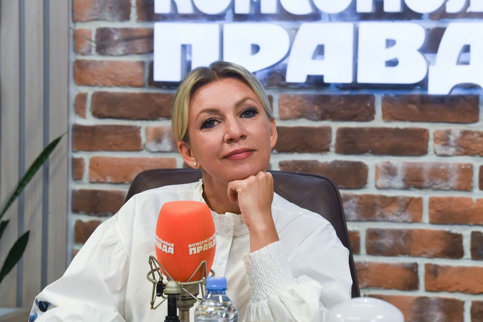Мария Захарова посоветовала Мельнику обратиться к врачу, а не в ООН