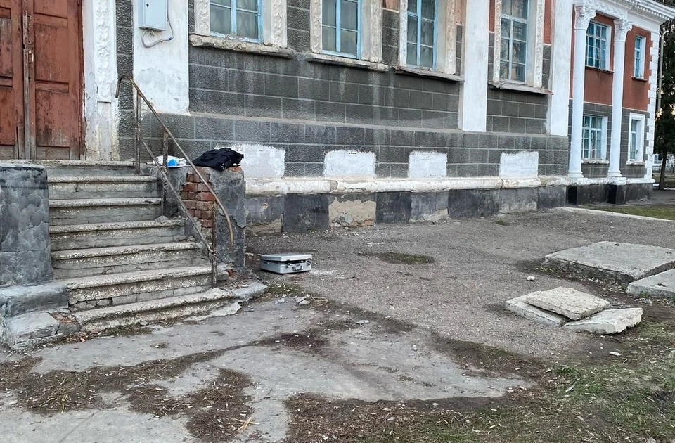 На месте работали следователи