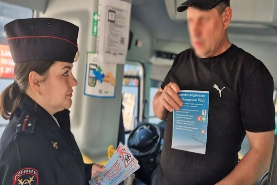 В Херсонской области во время рейда ГИБДД оштрафовали двух водителей автобусов. Фото: госавтоинспекция Херсонской области