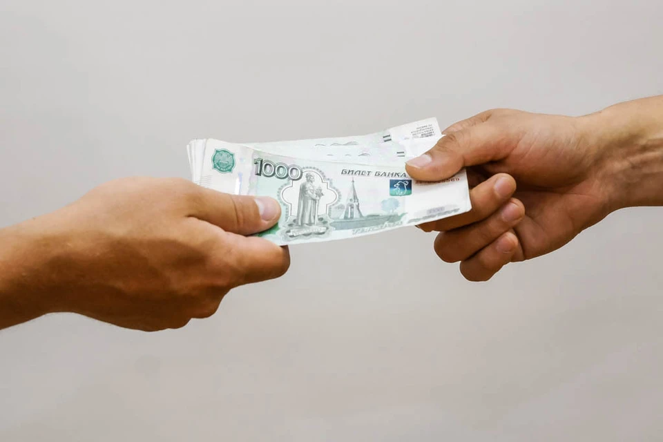 Безработный ульяновец передал свою банковскую карту для незаконных переводов