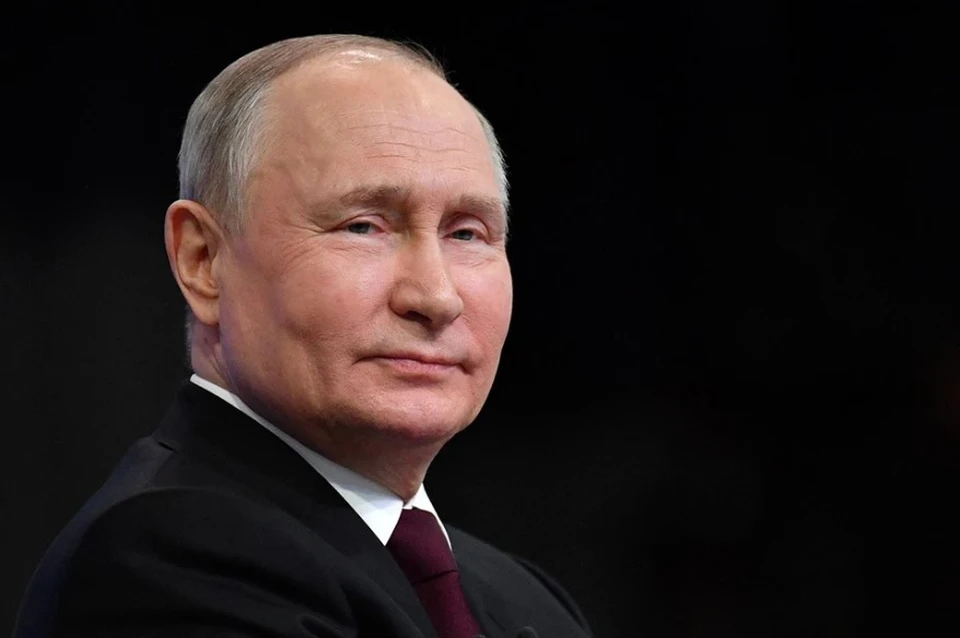 Путин: Без доверия людей ни жить, ни работать невозможно