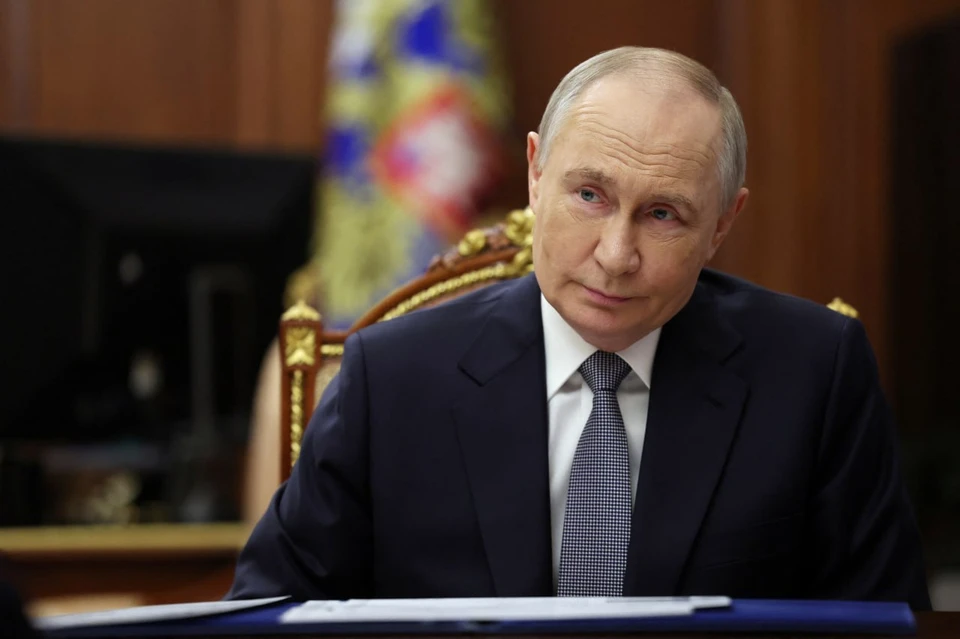Владимир Путин признался, что иногда его рабочий день завершается поздней ночью