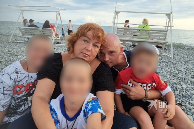 «Знал, что под прицелом врага»: вдова офицера, погибшего на СВО, год не может получить выплаты за его орден Мужества