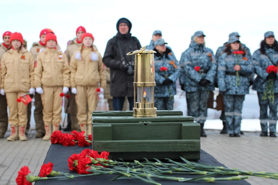 Огонь Победы с Поклонной горы доставили в Мурманск. Фото: пресс-служба ФГУП «УВО Минтранса России».