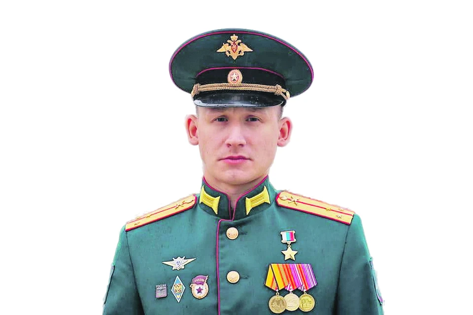 Антон Старостин.