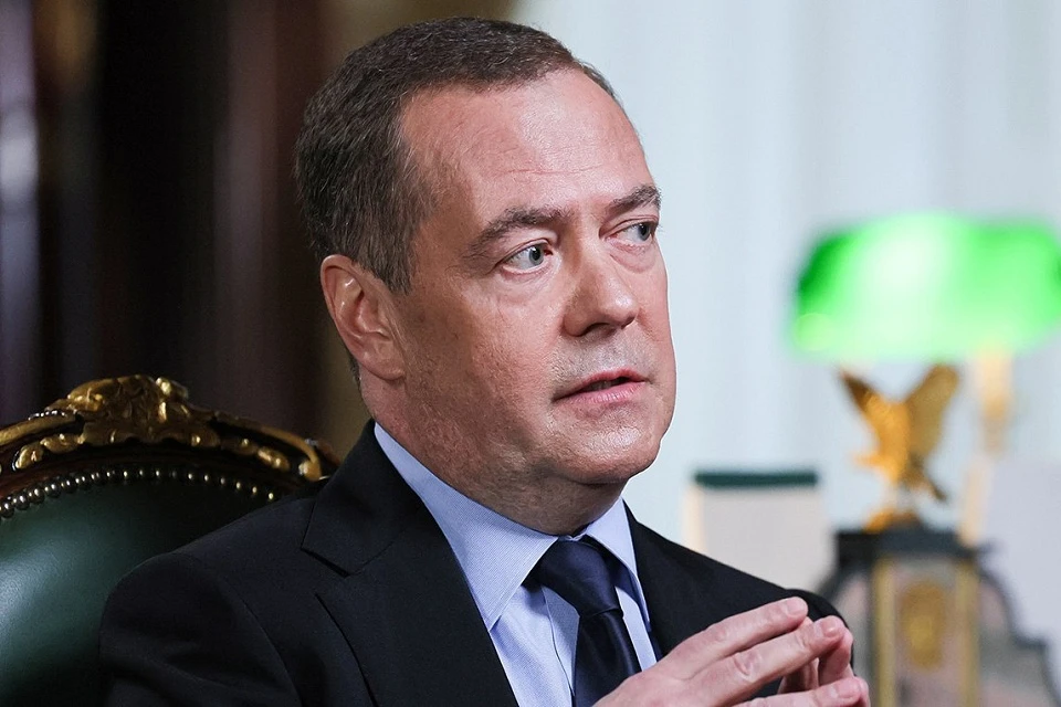 Медведев: Патриотически настроенных граждан России абсолютное большинство Фото: Екатерина Штукина/POOL/ТАСС