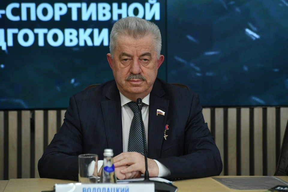 Водолацкий: Киев от бессилия отправляет под Красноармейск необученных солдат