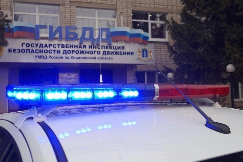 Водитель «Гранты» сдавал назад и сбил пожилую жительницу Ульяновска. Фото Госавтоинспекция УО