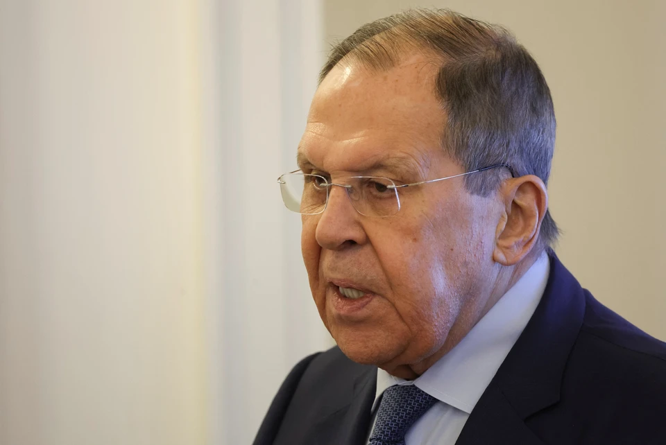 Лавров: Запад не скрывает, что перемирие нужно для продолжения конфликта