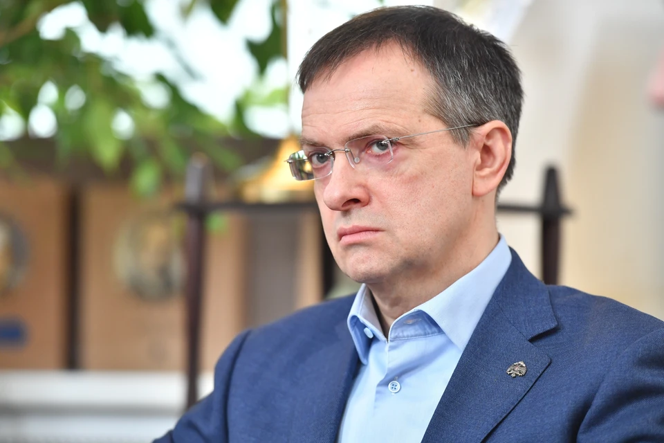 Заявление помощника президента РФ Мединского для СМИ ожидается в 17:30 по мск