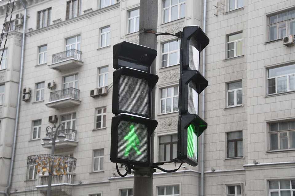 Перебои в работе светофоров ростовчане заметили днем