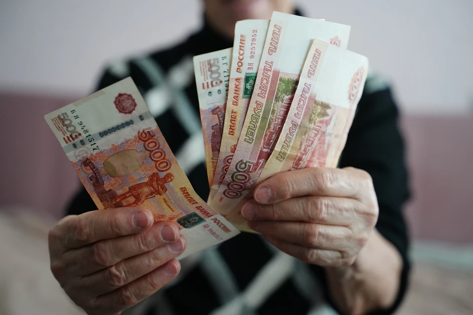 HR-специалист Лоикова рассказала о зарплатах в 300 тысяч рублей у токарей