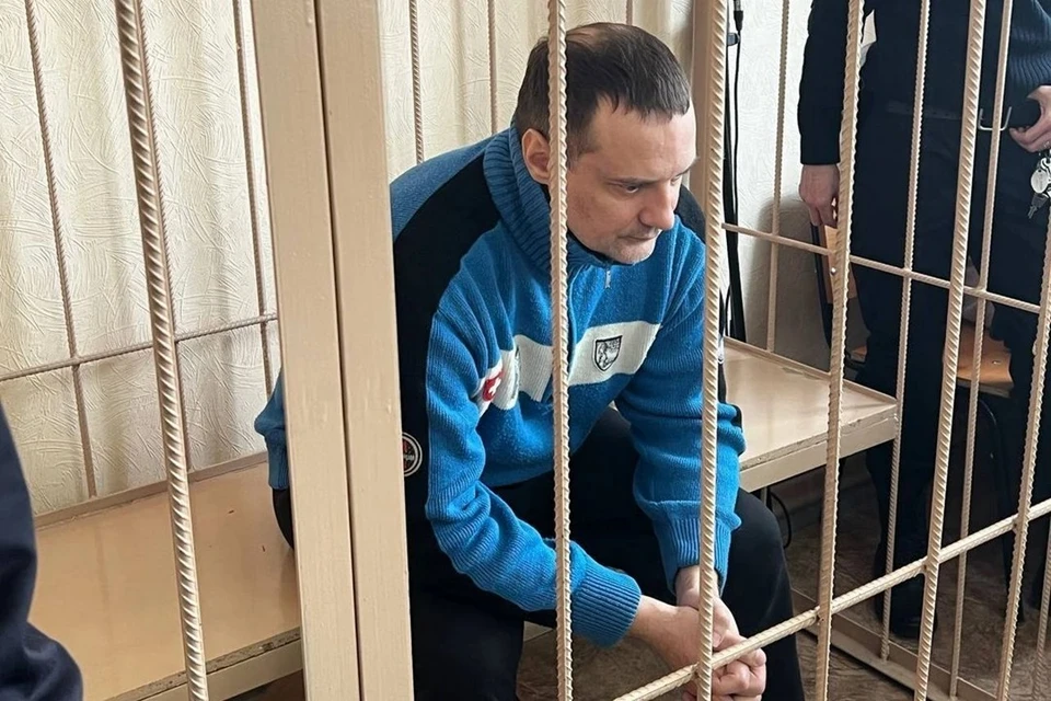 Сторона защиты попросила вынести оправдательный приговор экс-министру ЖКХ Новосибирской области Денису Архипову.