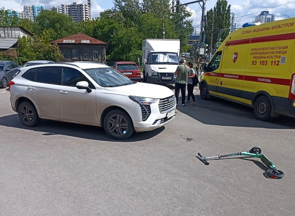 Водитель автомобиля «Хавейл» совершил наезд на 12-летнюю девочку на детском самокате. Фото управления Госавтоинспекции по Липецкой области.