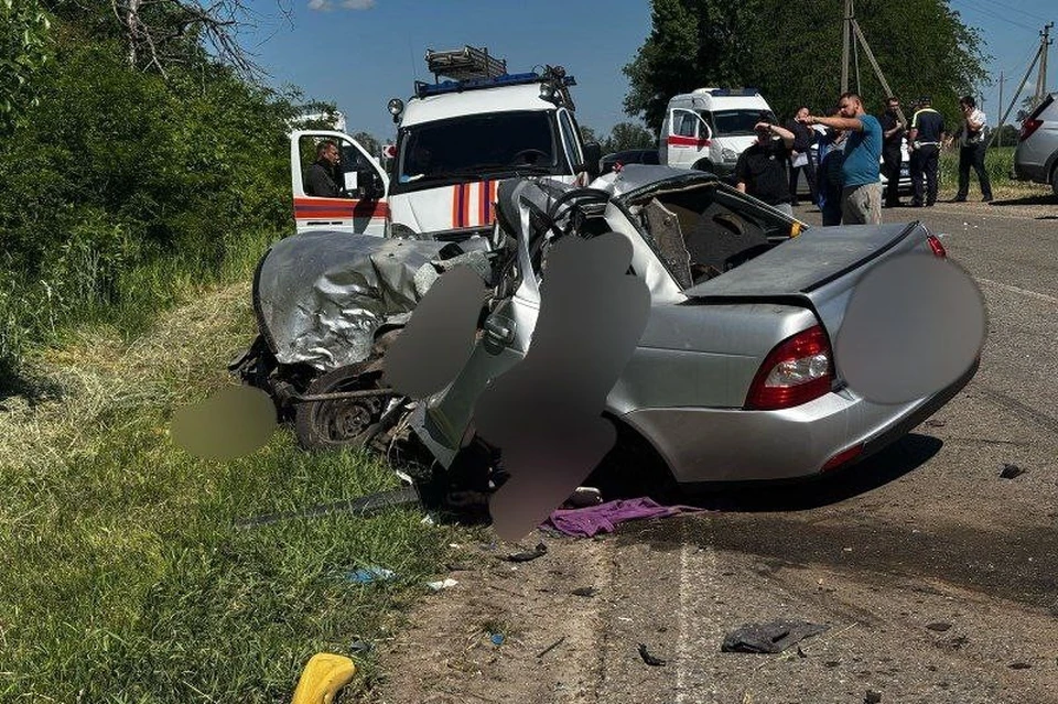 Обстоятельства аварии устанавливаются Фото: пресс-служба ГУ МВД РФ по Краснодарскому краю