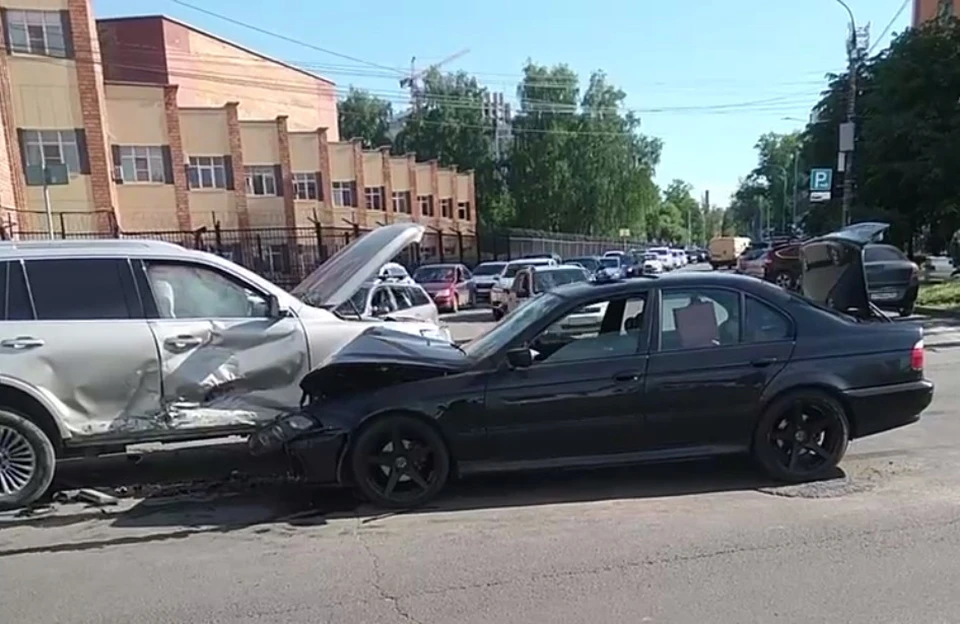 Два водителя пострадали в ДТП в центре Нижнего Новгорода.