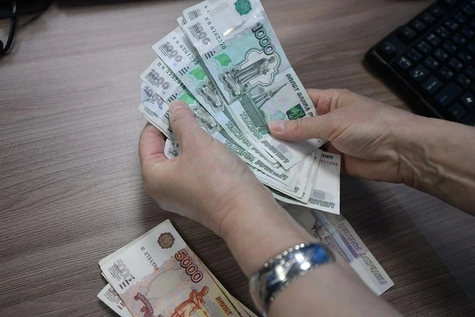 Эксперты прогнозируют россиянам рост зарплат.