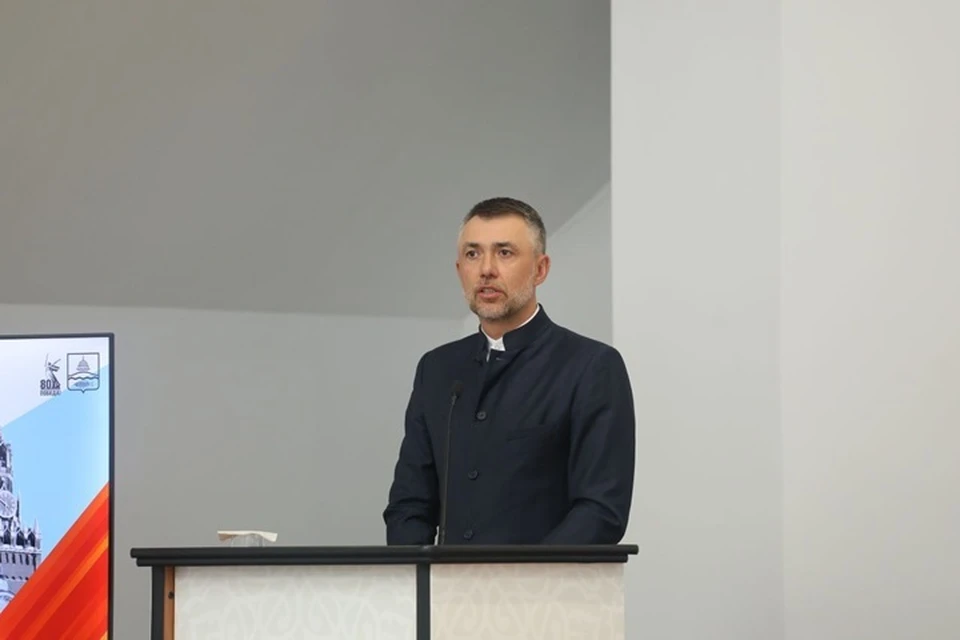 Фаттахов выразил намерение сосредоточиться на конкретных делах. Фото: мэрия Бугульмы