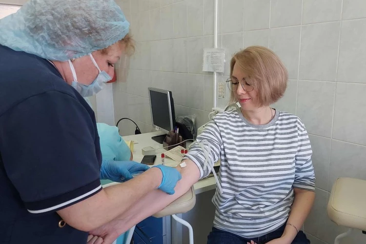 Медосмотр без отрыва от производства: более 50 тысяч уральцев прошли диспансеризацию