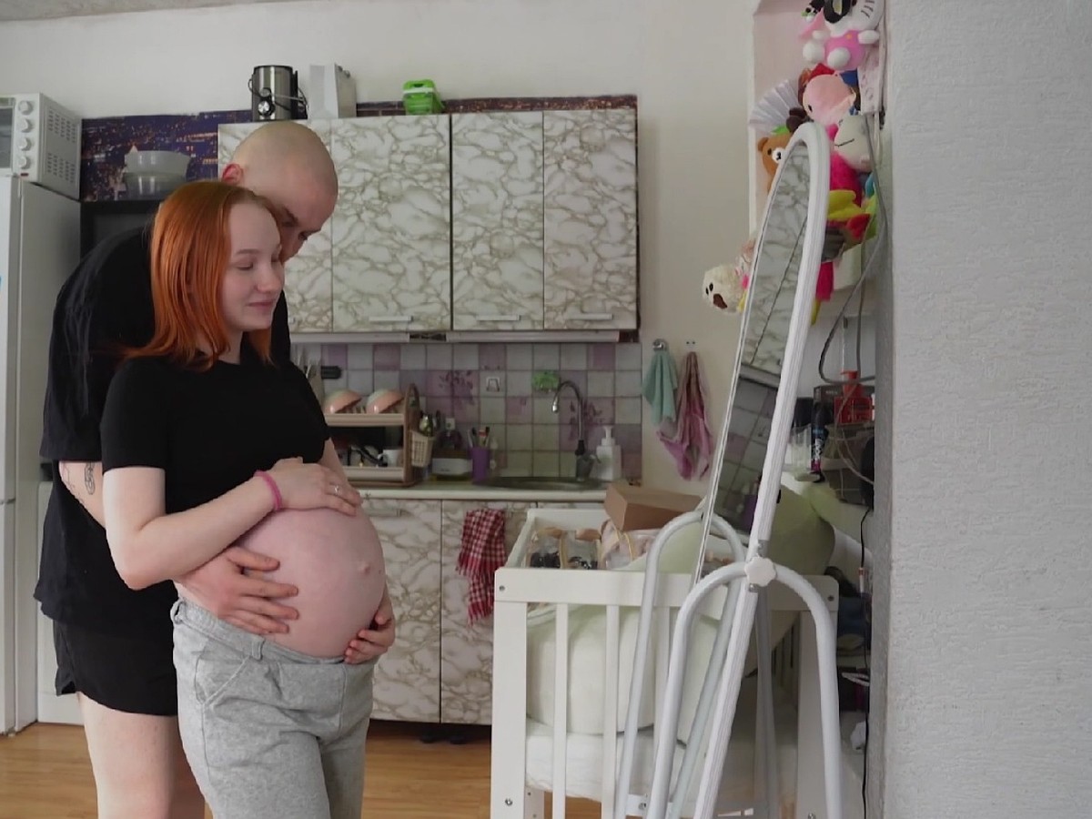 Қызғылт киска порно