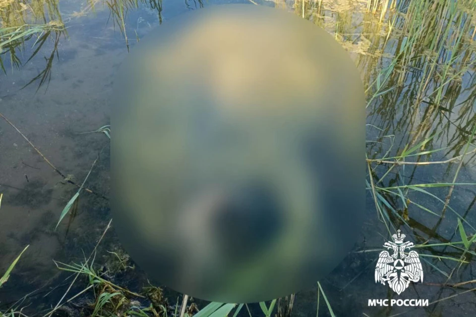 В Твери на Константиновских карьерах утонул мужчина. Обстоятельства трагедии выясняют. Фото: ГУ МЧС по Тверской области.