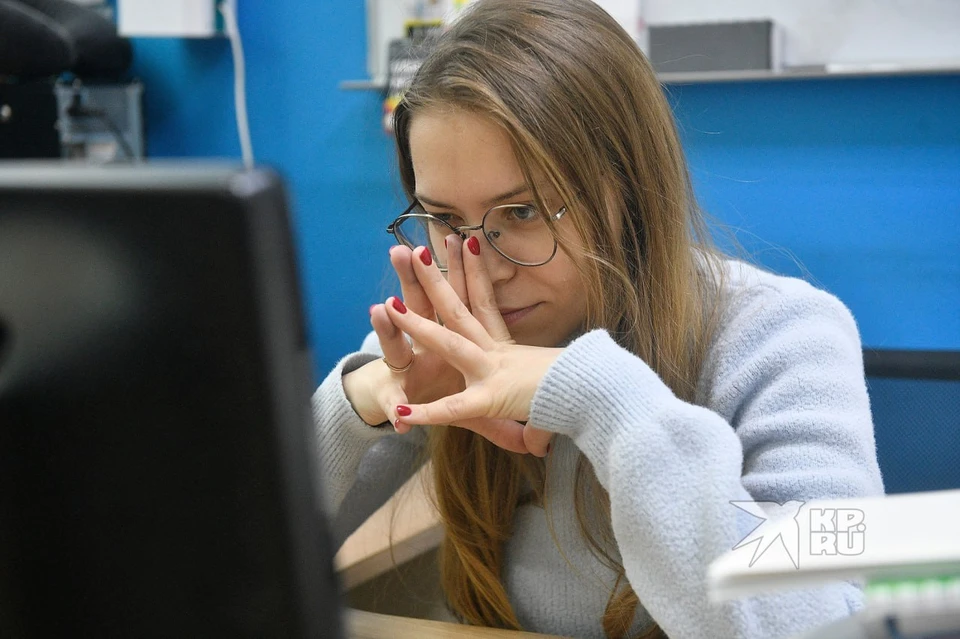 В Екатеринбурге 55% сотрудников, работающих на полную ставку, вынуждены трудиться сверхурочно