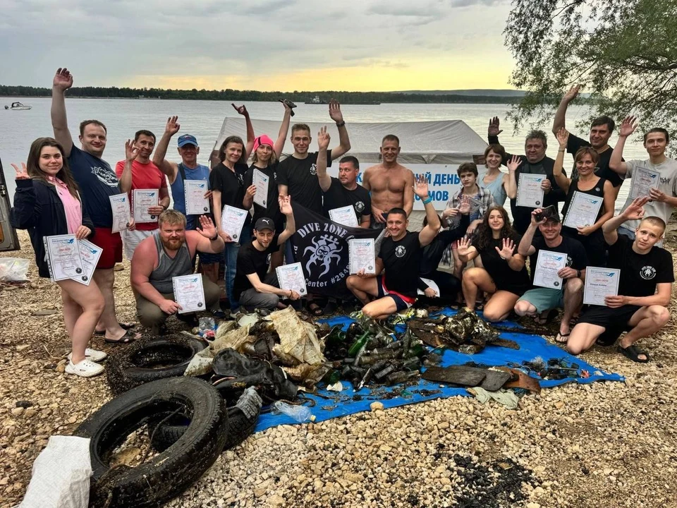 Акция состоялась на побережье Волги 1 июня / Фото: vk.com/divezoneclub