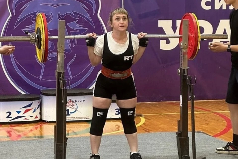 Спортсменка и многодетная мама Евгения Серебренникова одержала победу в соревнованиях. Фото: пресс-служба ГУФСИН по Свердловской области