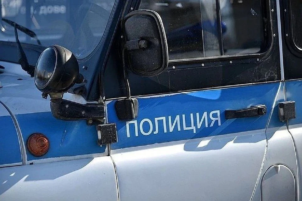 Мужчину доставили в полицию.