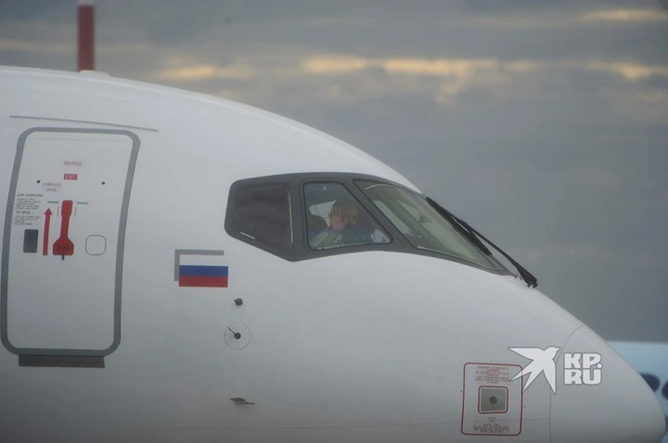 В Кольцово рейс задержали больше чем на 10 часов