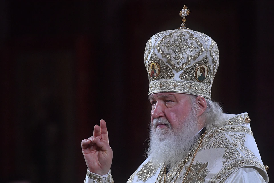 Патриарх Кирилл заявил, что не испугался истребителя НАТО, близко подлетевшего к самолету, в котором он находился.