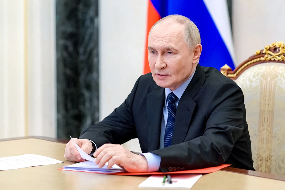 Владимир Путин рассказал, как наотрез отказался от очков
