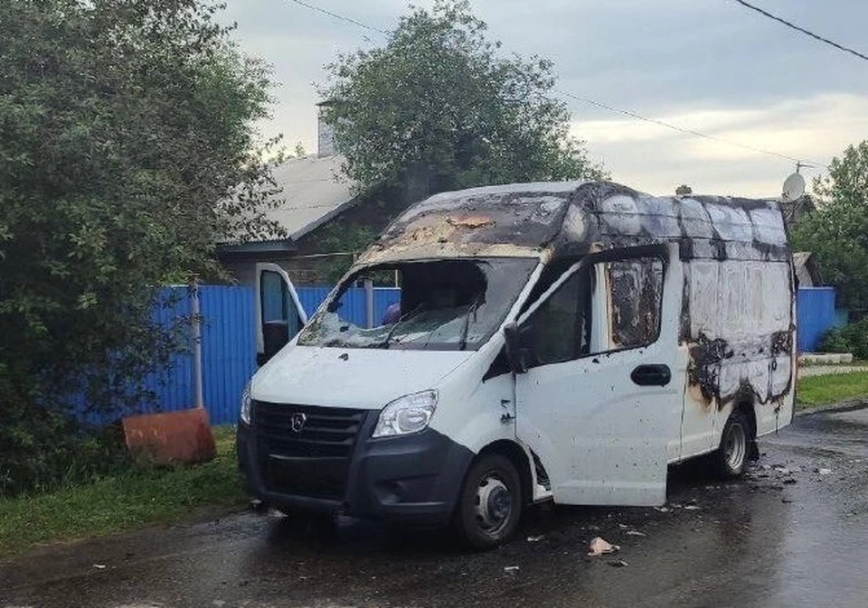 Двое мужчин ранены при атаке дрона ВСУ по ГАЗели в Белгородском районе