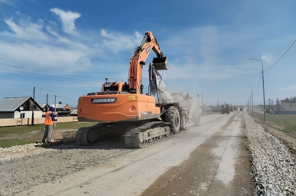 Дорогу «Харбалах» начали асфальтировать в Якутии. Фото: минтранс РС (Я)