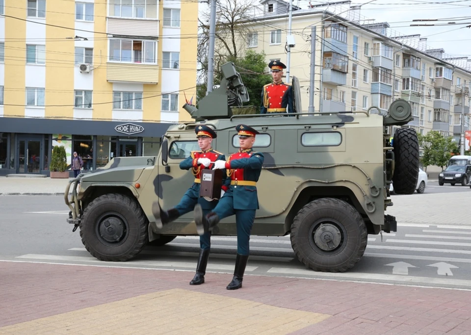 В Калуге прошла церемония встречи священного огня в ходе акции «Свеча памяти».