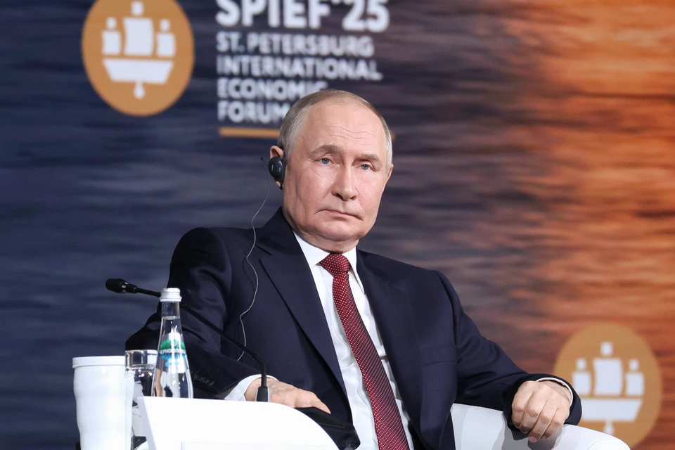 Путин напомнил старинное военное правило: Зал взорвался овациями. Фото: Вячеслав Викторов / РОСКОНГРЕСС