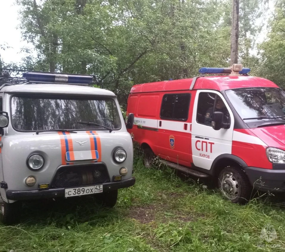 Второй пожар произошел в частной бане в селе Обухово, площадь которой составила 7,5 квадратных метра. Фото: МЧС по Кировской области