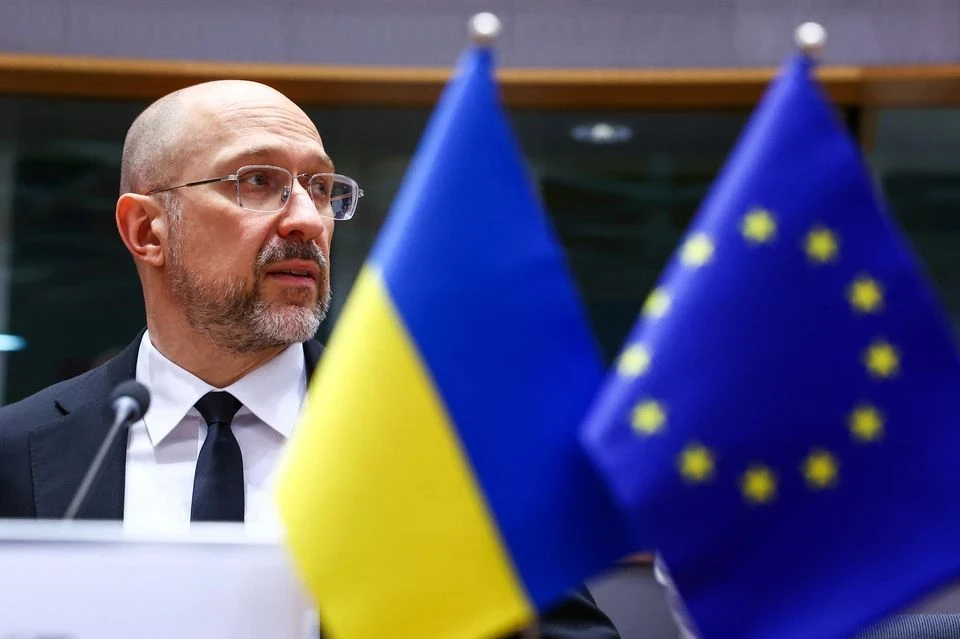 Премьера и правительство Украины отправляют в отставку: в Раде назвали дату